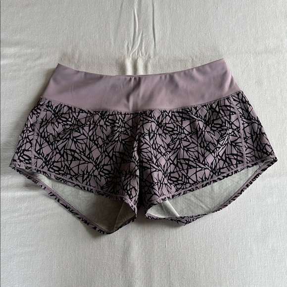 oiselle Roga Shorts Lavender Monarch 4